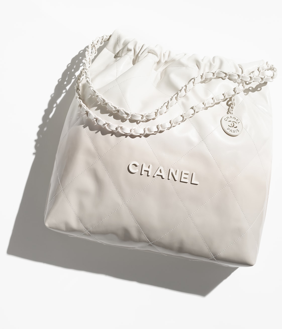 CHANEL 22 HANDBAG - Image 1